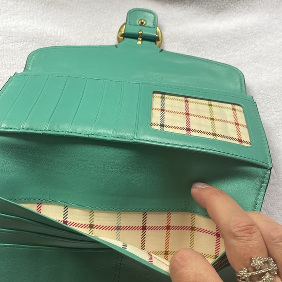 Beautiful black and Tiffany blue leather coach trifold wallet - Picture 6 of 13